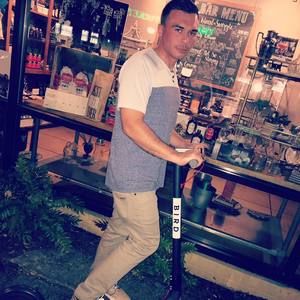 Meet your Posher, Bryan